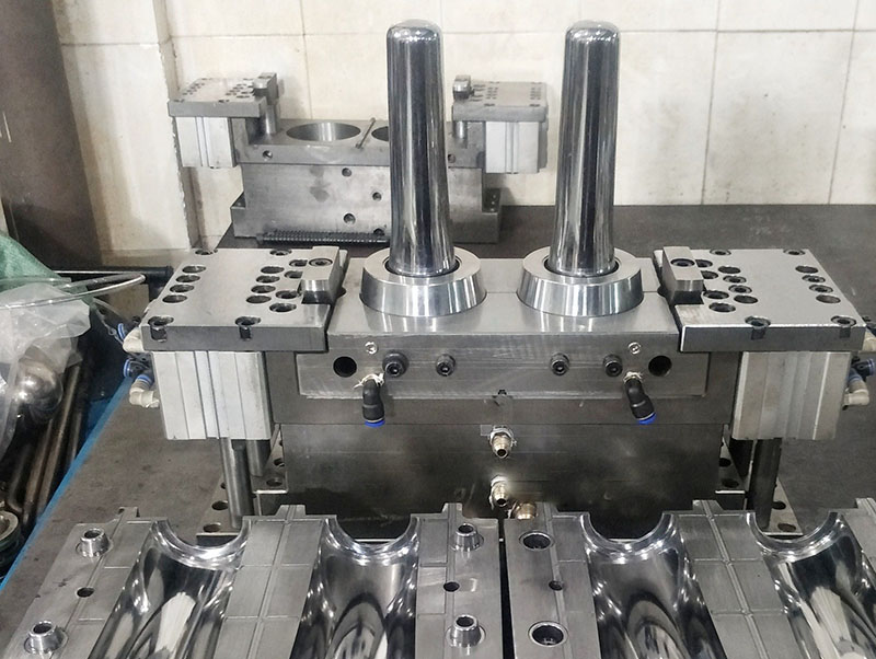 鸡冠模具制造-05