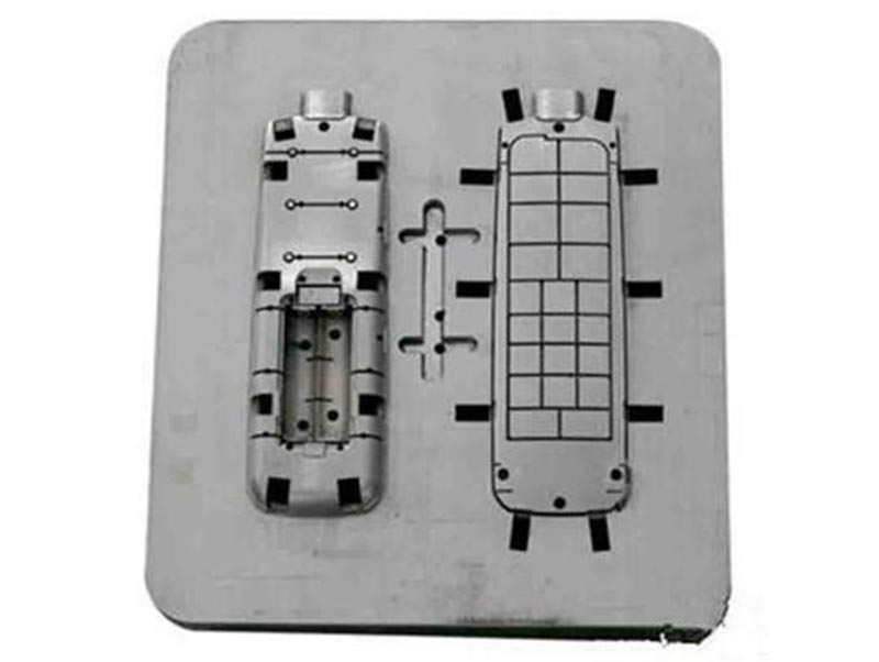 鸡冠精密塑料模-08